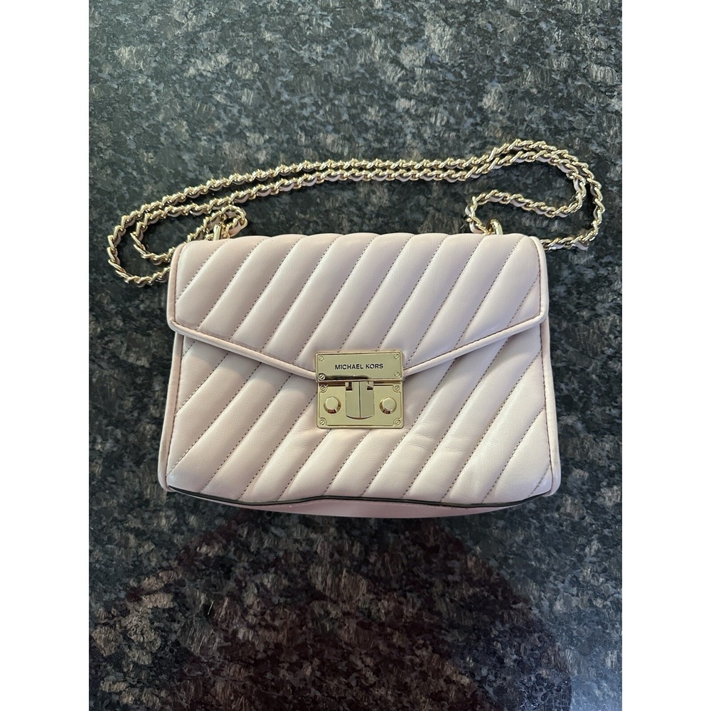NWOT Michael Kors Medium Rose Quilted Leather MD Shoulder Flap Bag Light Pink